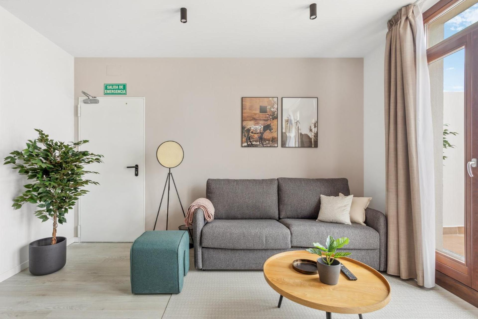 Limehome Valencia Calle De Cadiz Buitenkant foto