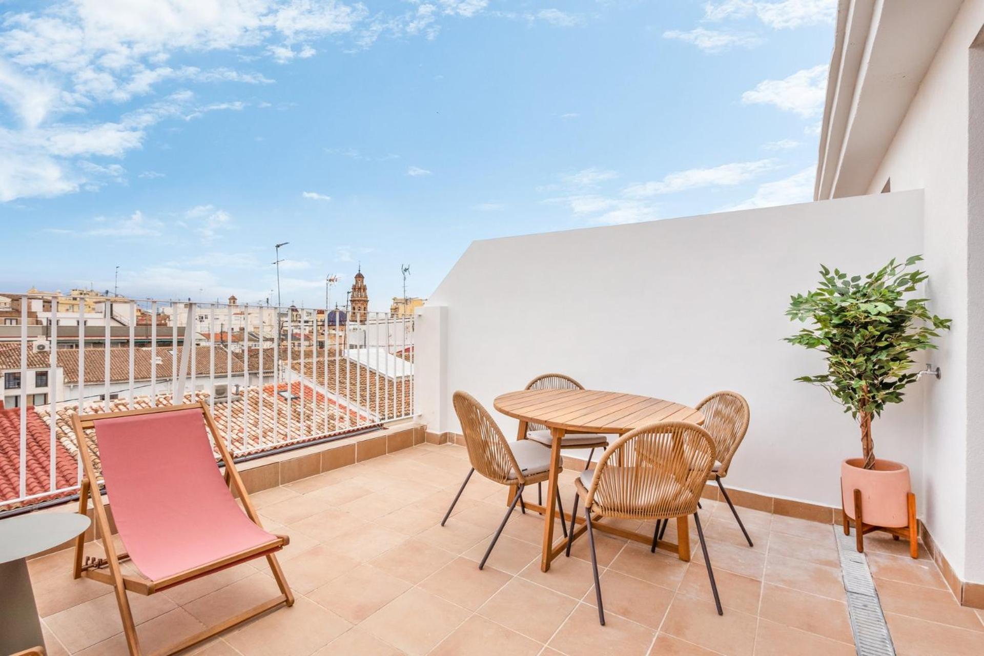 Limehome Valencia Calle De Cadiz Buitenkant foto