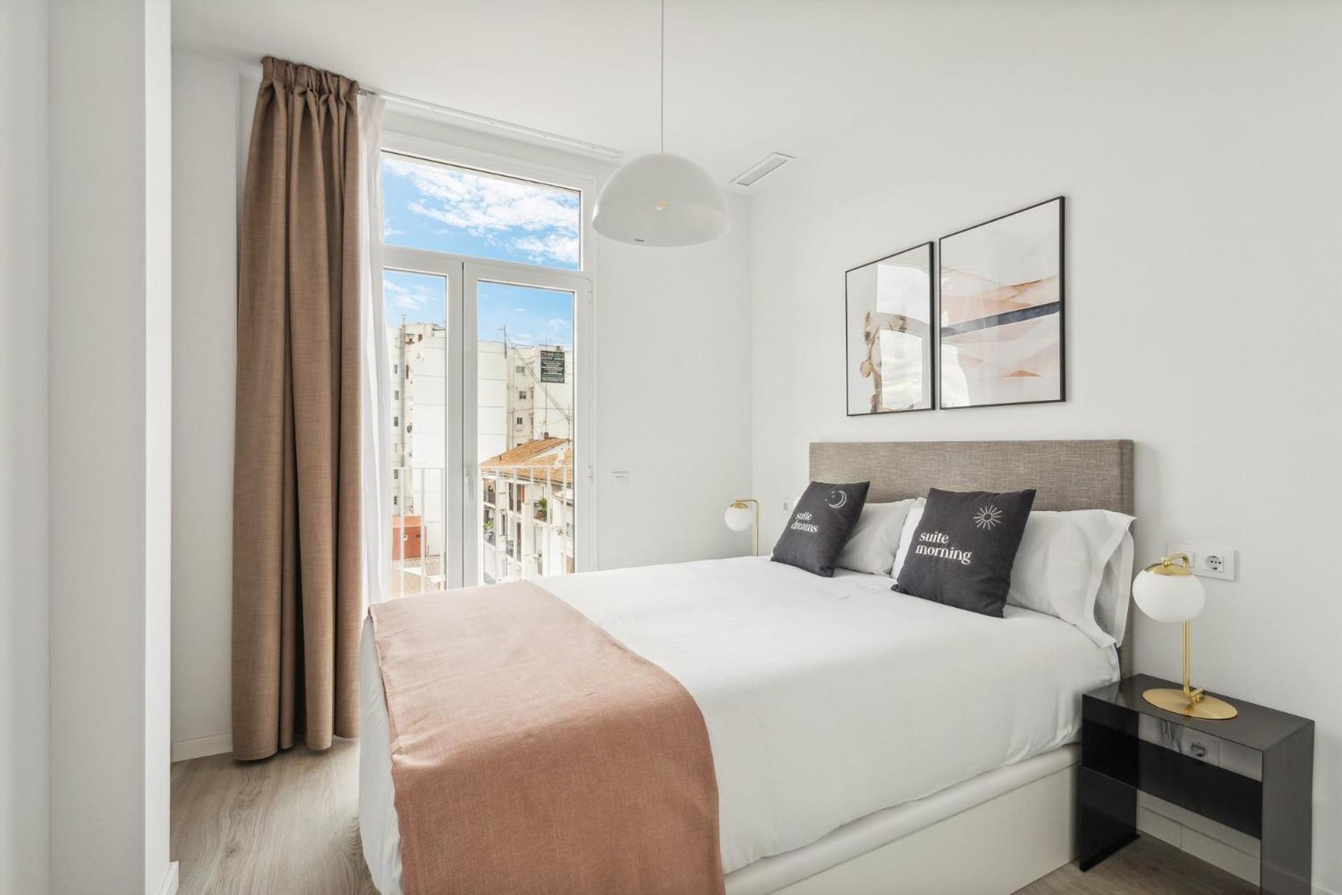 Limehome Valencia Calle De Cadiz Buitenkant foto